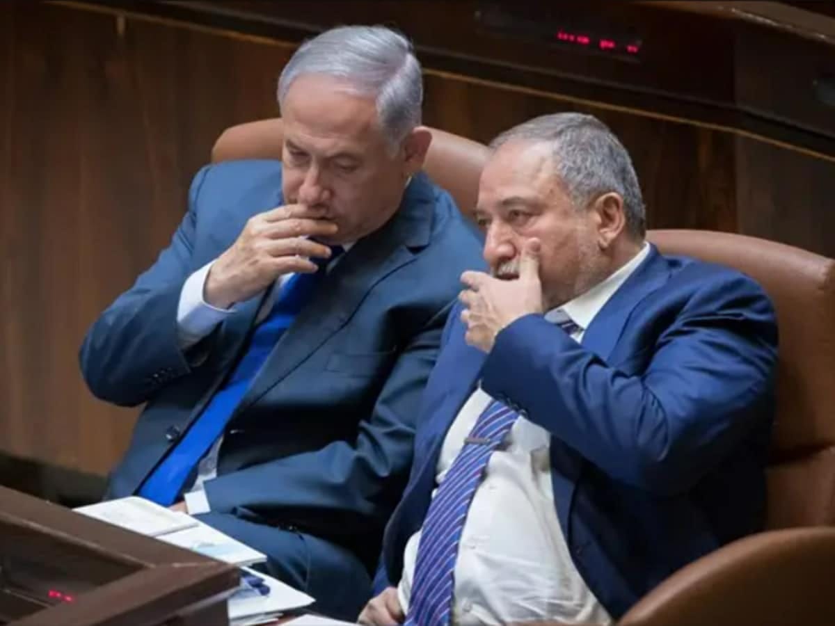 Кто бы мог подумать: Либерман объявил, что готов войти в коалицию с Нетанияху