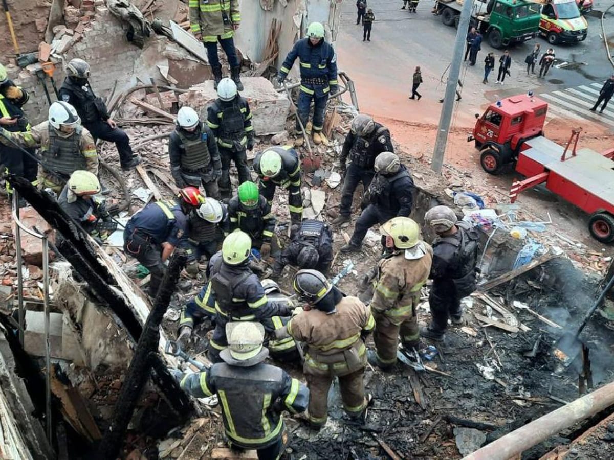 Новости Израиля Убит 10-летний мальчик и повреждена Хоральная синагога, 30 раненых - удар путинских террористов 6 октября 2023 по Харькову