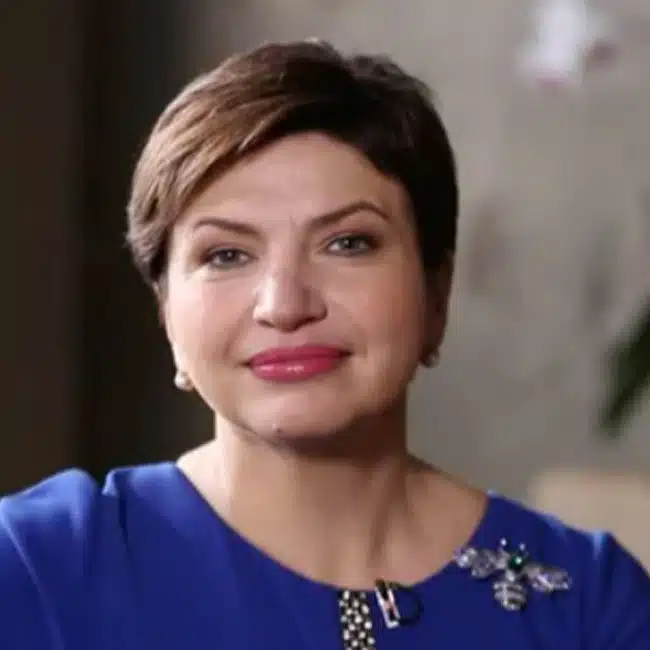 avatar for Elena Gunko